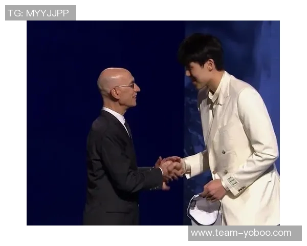 克罗宁为何执意选择杨瀚森明知不合适却难以融入的背后原因分析