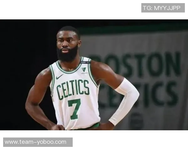 杰伦布朗强调球队需提升防守以应对对手二次进攻得分挑战