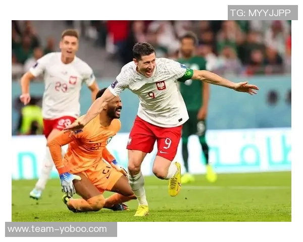 稍微发力便显威力三球仅上场19分钟贡献10分6助攻3抢断正负值高达22